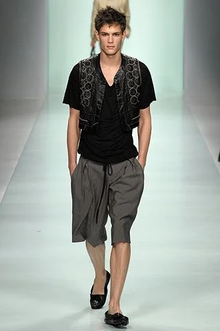 Look 18
